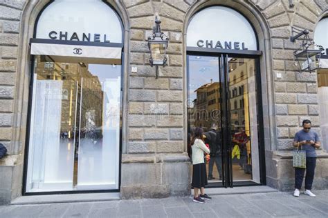 chanel negozio roma telefono|Chanel sito ufficiale.